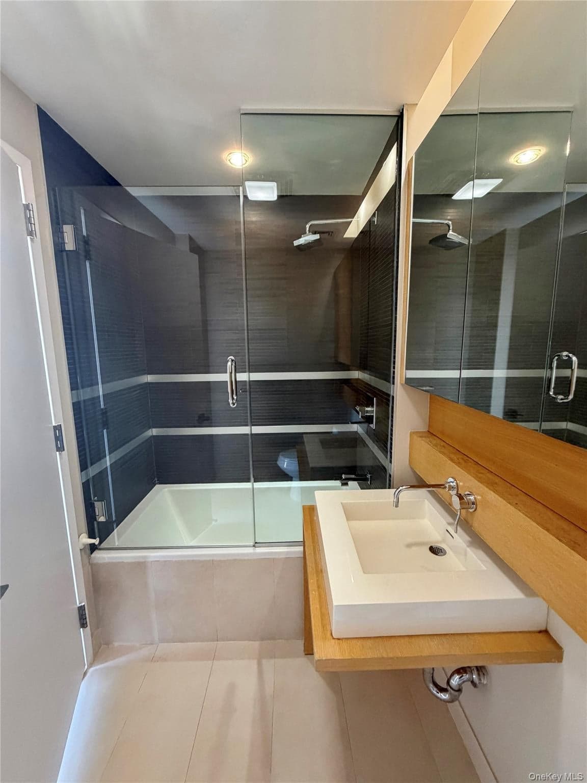 342 E 110th Street Unit: 8C thumbnail 5