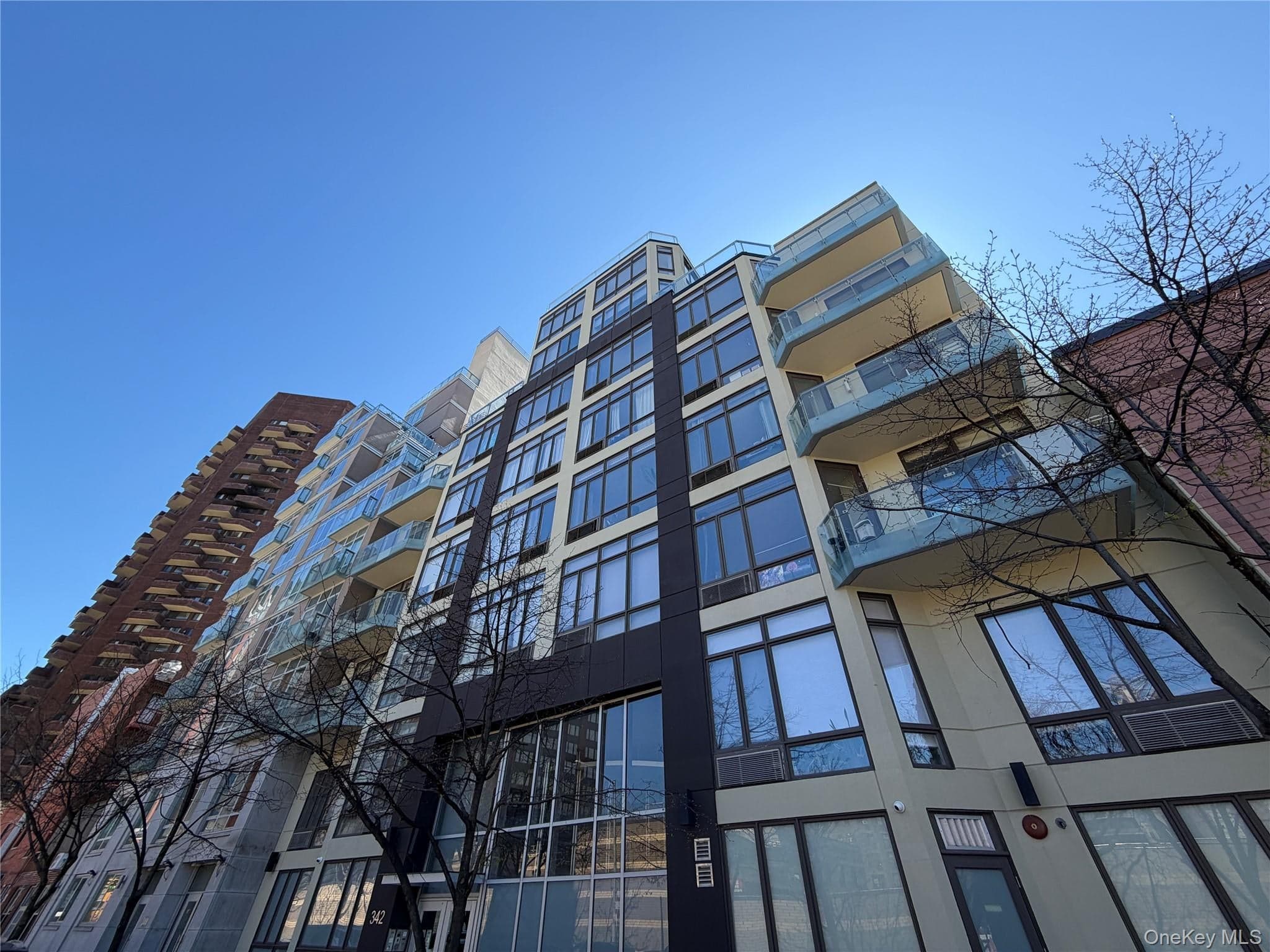 342 E 110th Street Unit: 8C, New York (manhattan)
