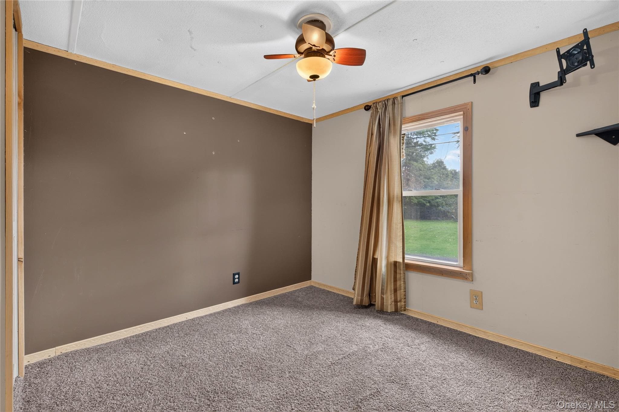 116 King George Drive thumbnail 10