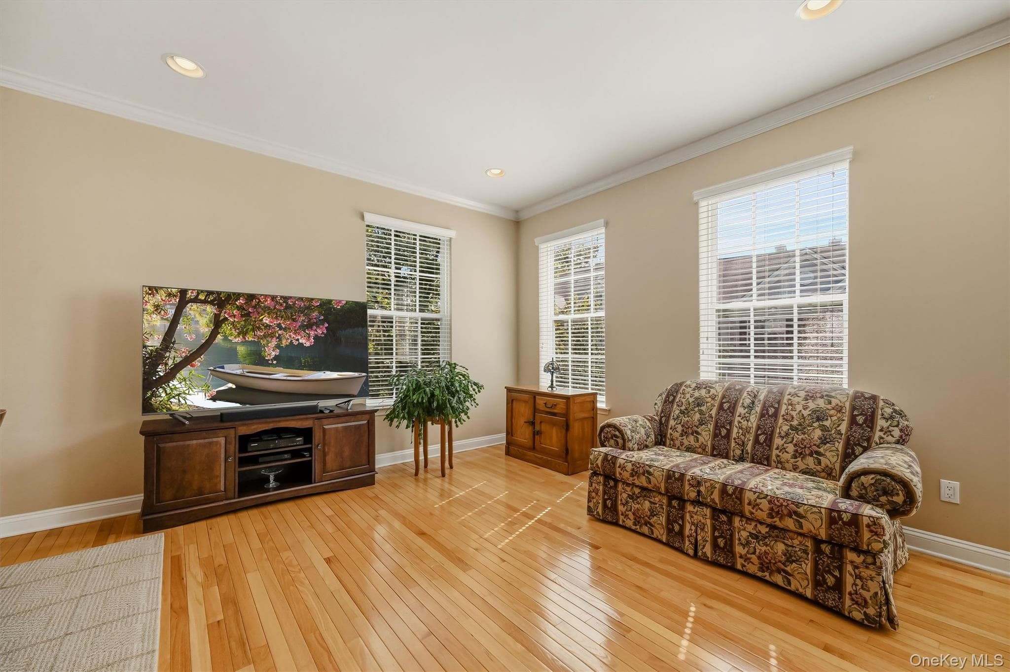 105 Barr Lane thumbnail 13