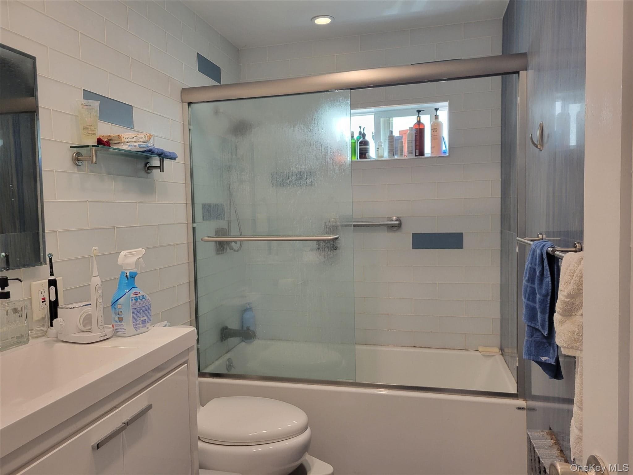 1637 W 2nd Street thumbnail 5