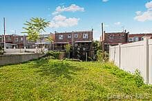 2937 Laconia Avenue thumbnail 4