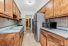 2937 Laconia Avenue thumbnail 2