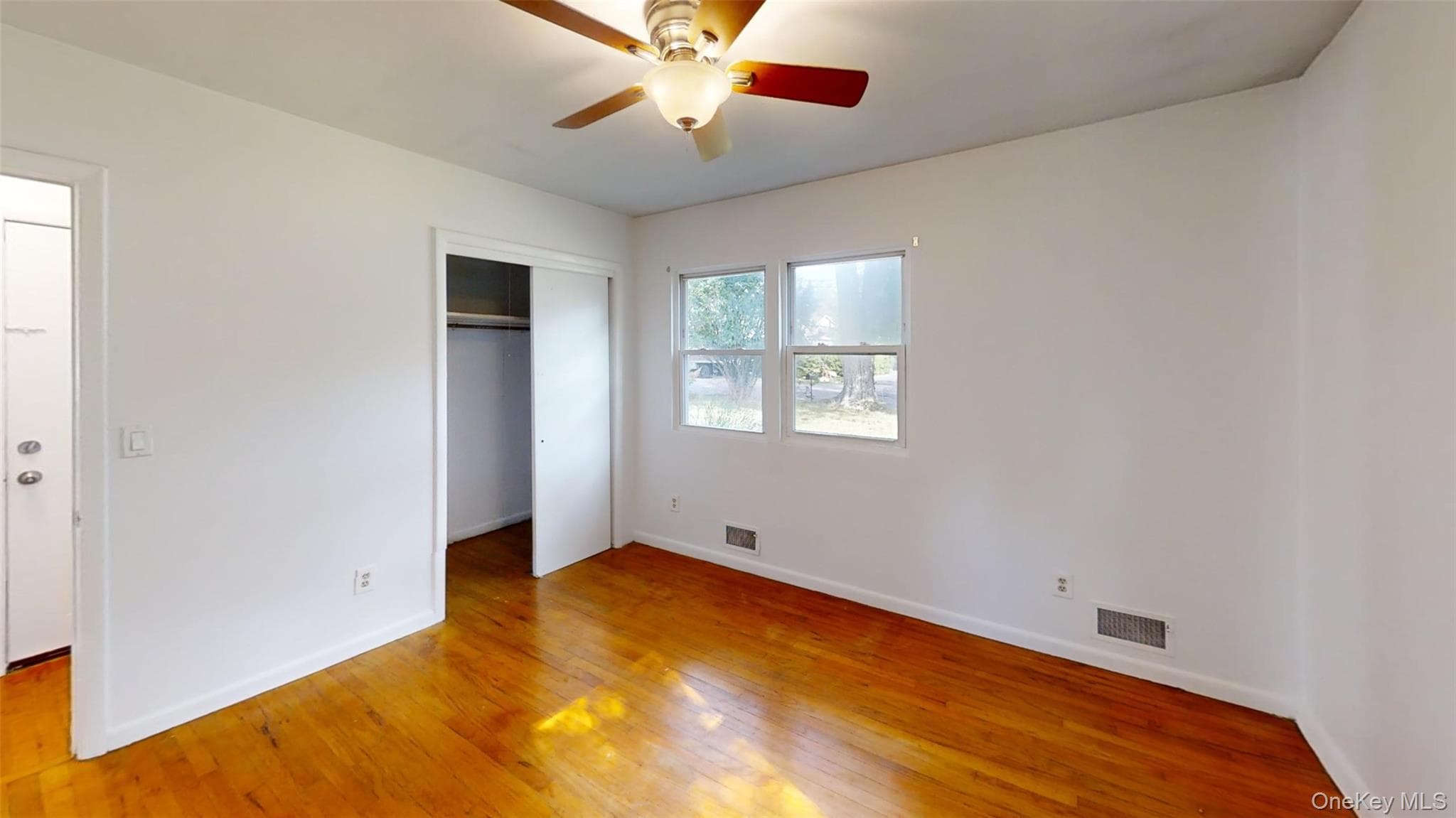 430 Grove Road thumbnail 11