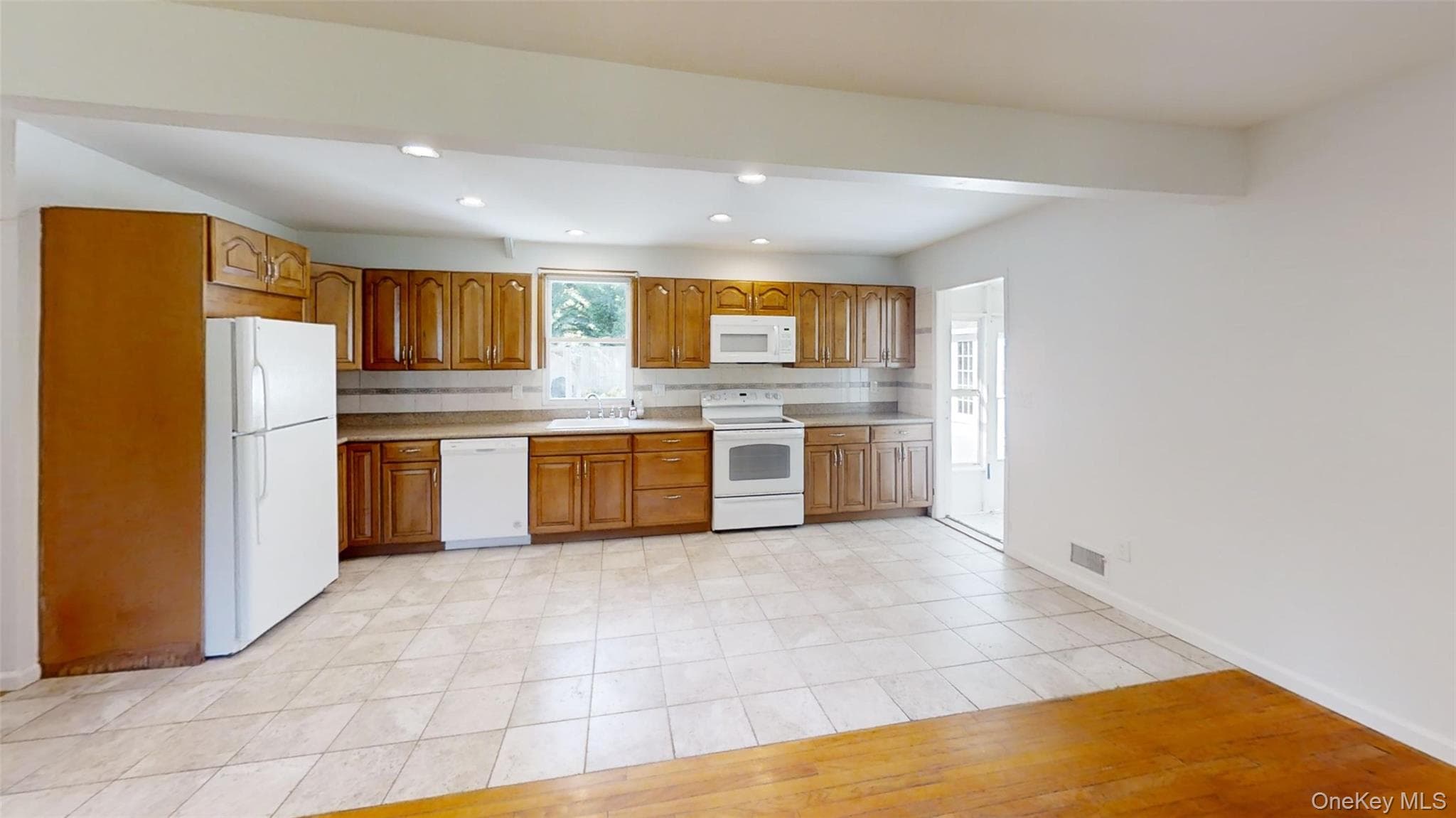 430 Grove Road thumbnail 7