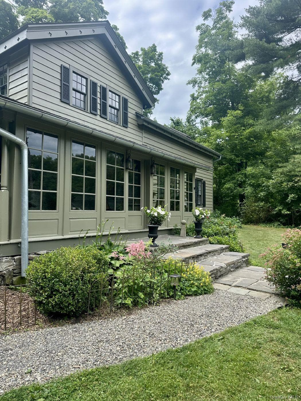 5012 Albany Post RD thumbnail 8