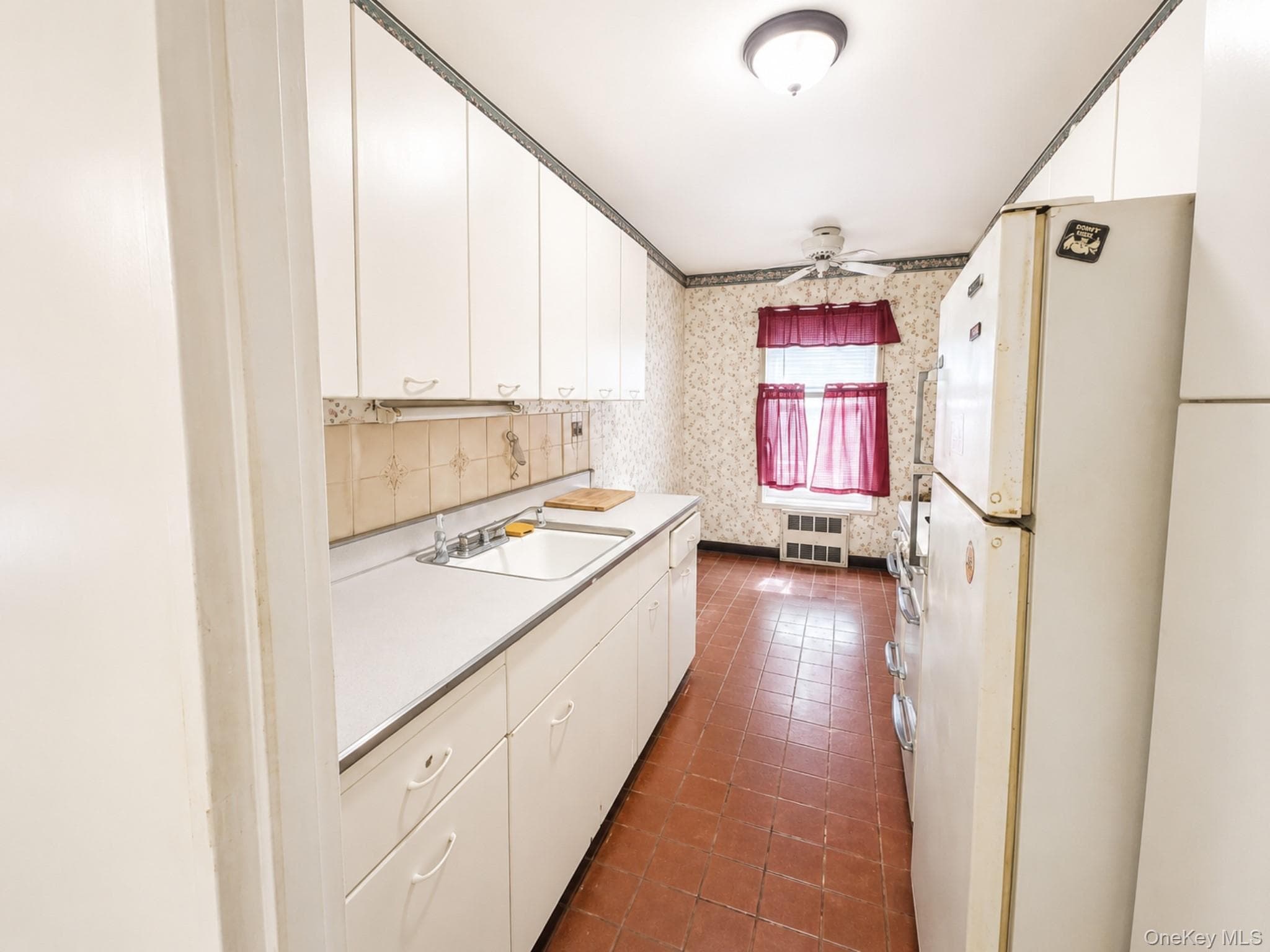 1010 Sherman Avenue Unit: 1G thumbnail 5