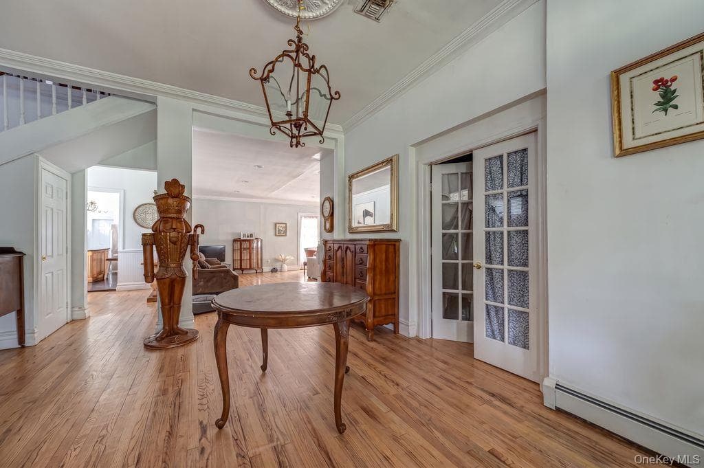 45 S Penataquit Avenue thumbnail 15