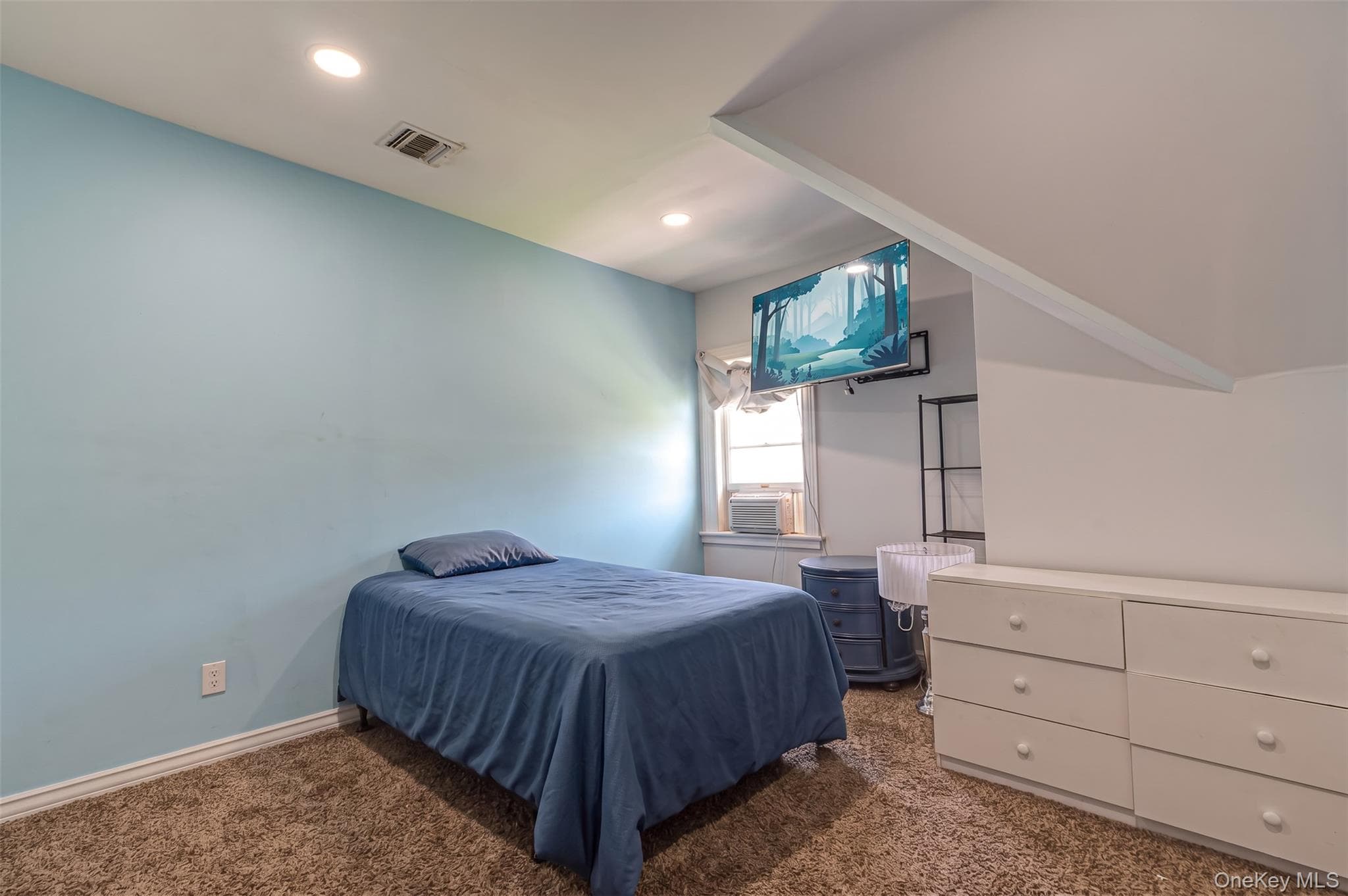 45 S Penataquit Avenue thumbnail 35