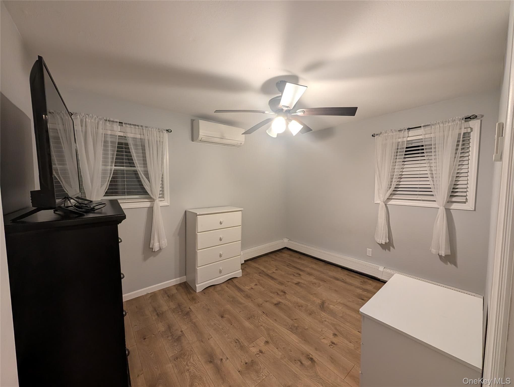 146 Rosemont Avenue thumbnail 13