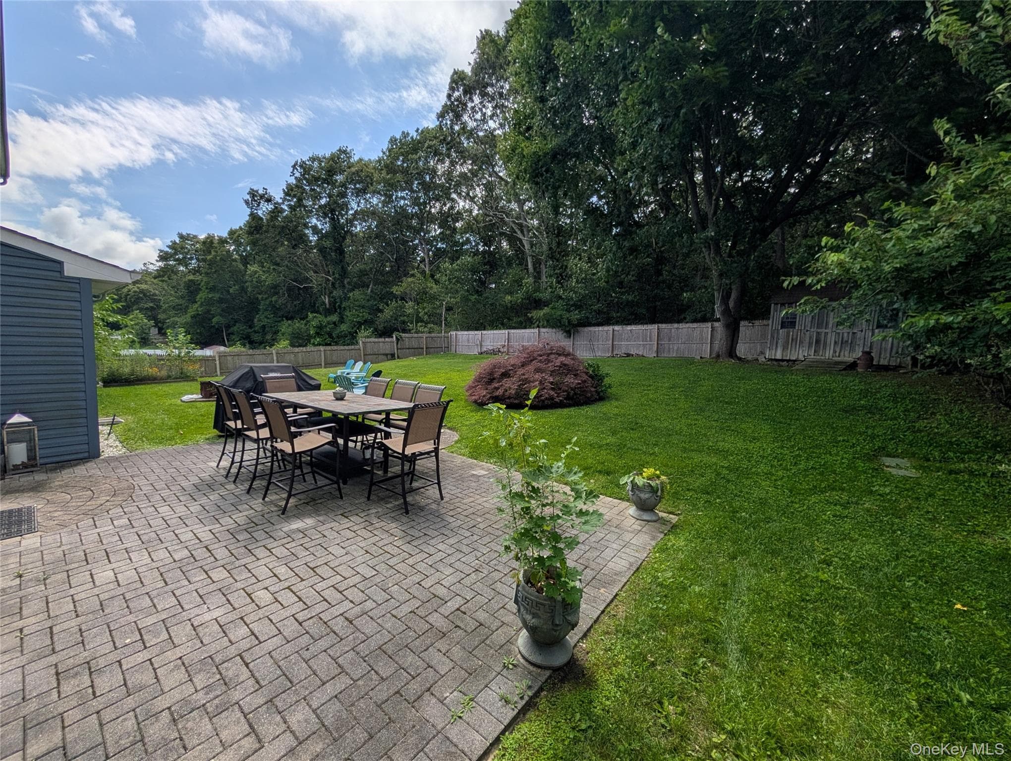 146 Rosemont Avenue thumbnail 14