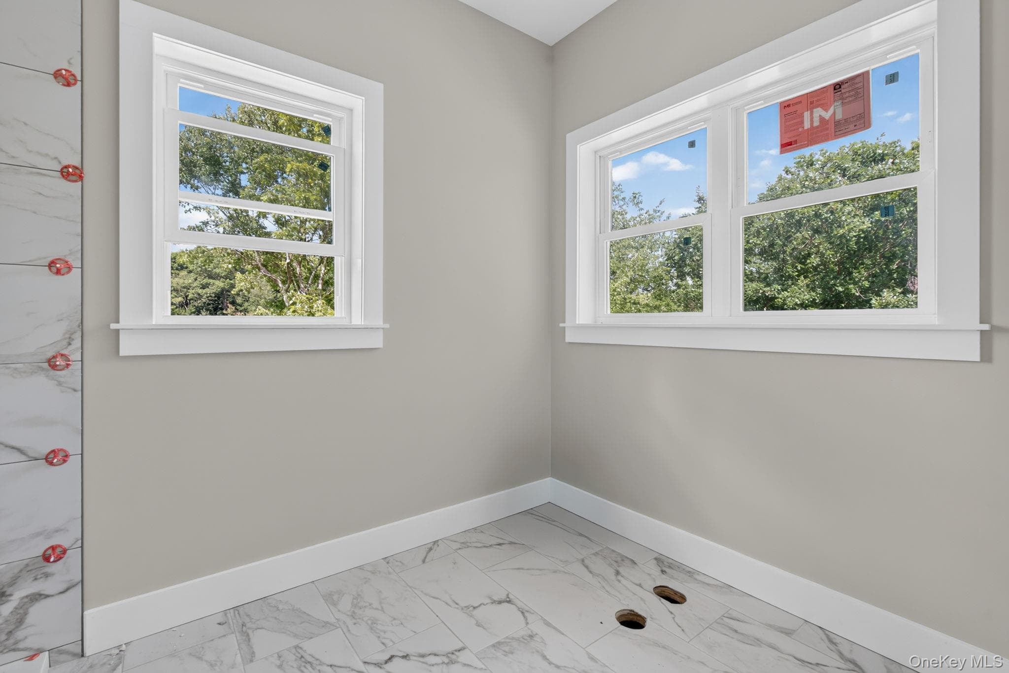 86 Shore Boulevard thumbnail 27