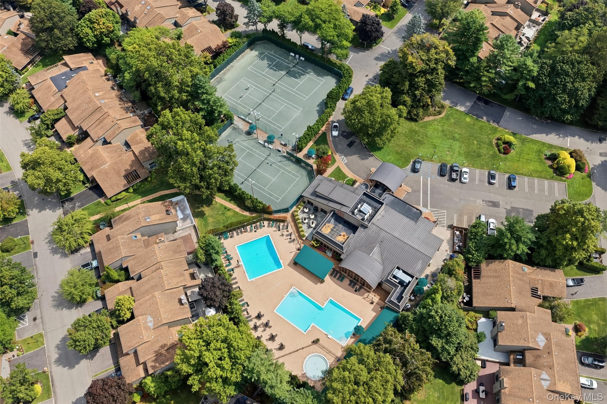42 Country Club Drive thumbnail 43