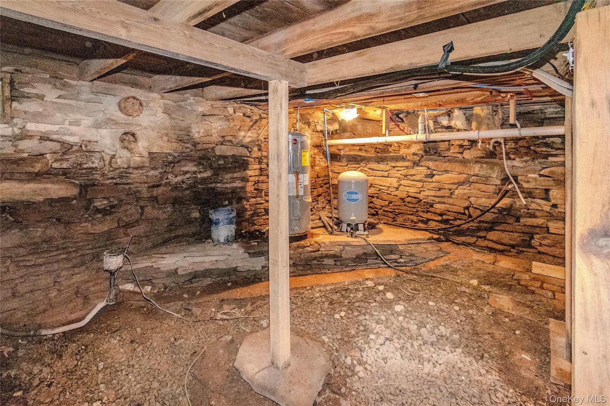 63 Cape Road thumbnail 34