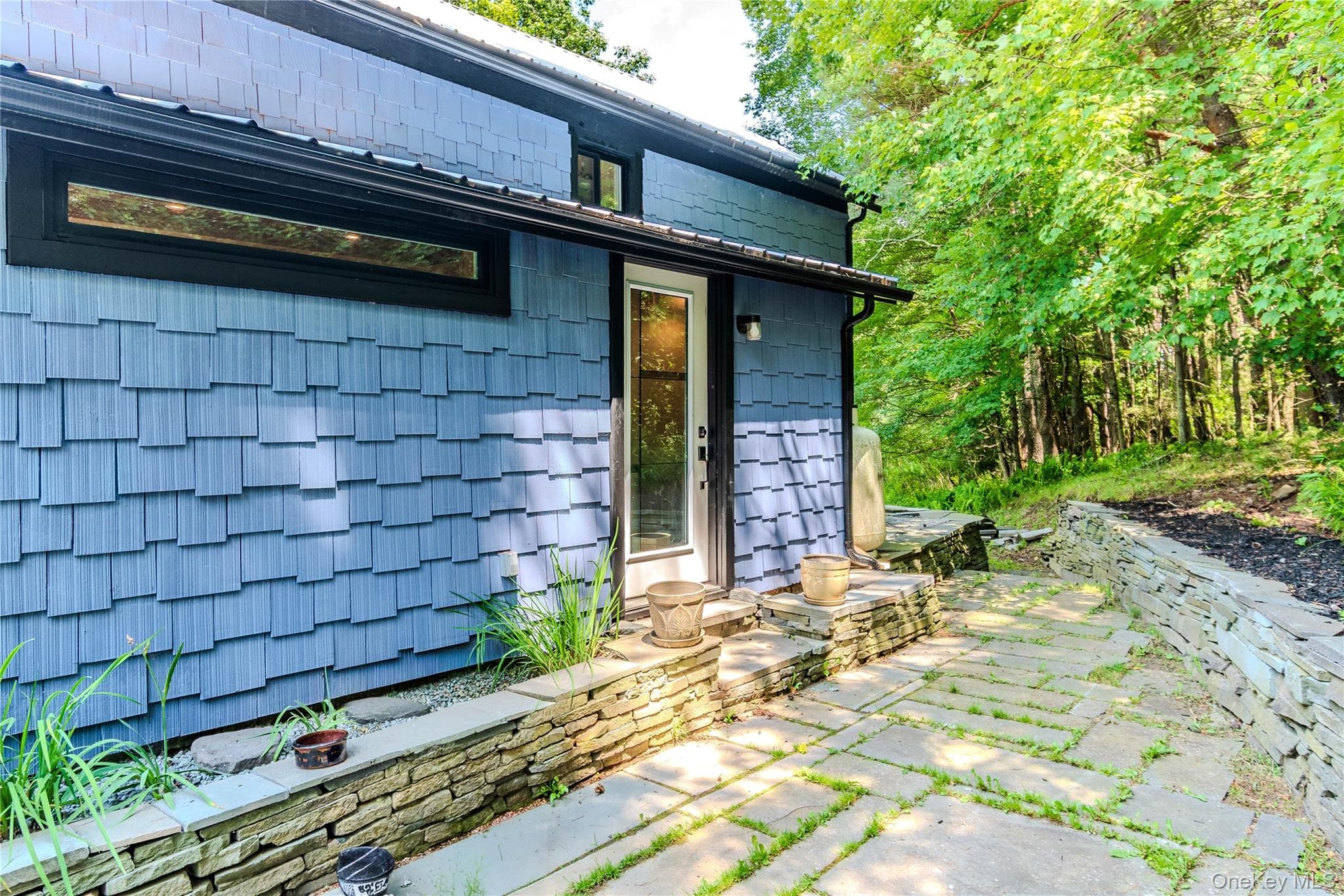 63 Cape Road thumbnail 4