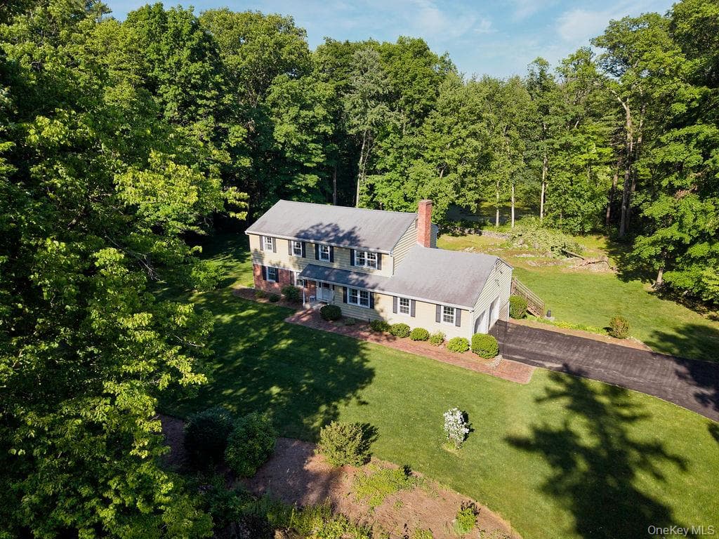 10 Stoutenburgh Drive thumbnail 45