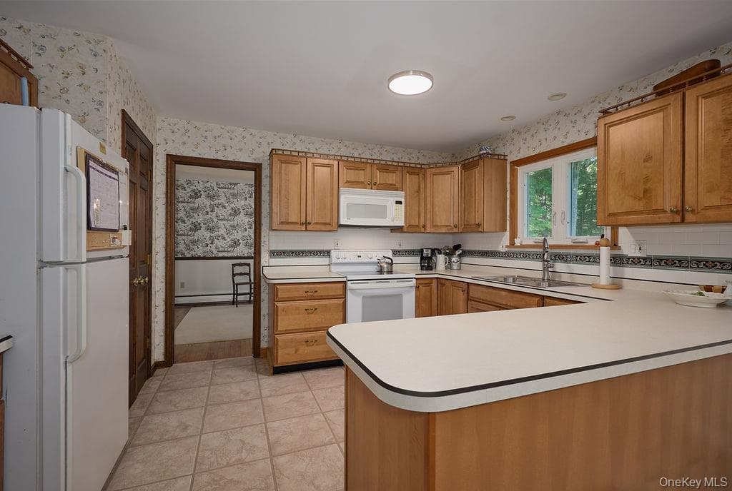 10 Stoutenburgh Drive thumbnail 12