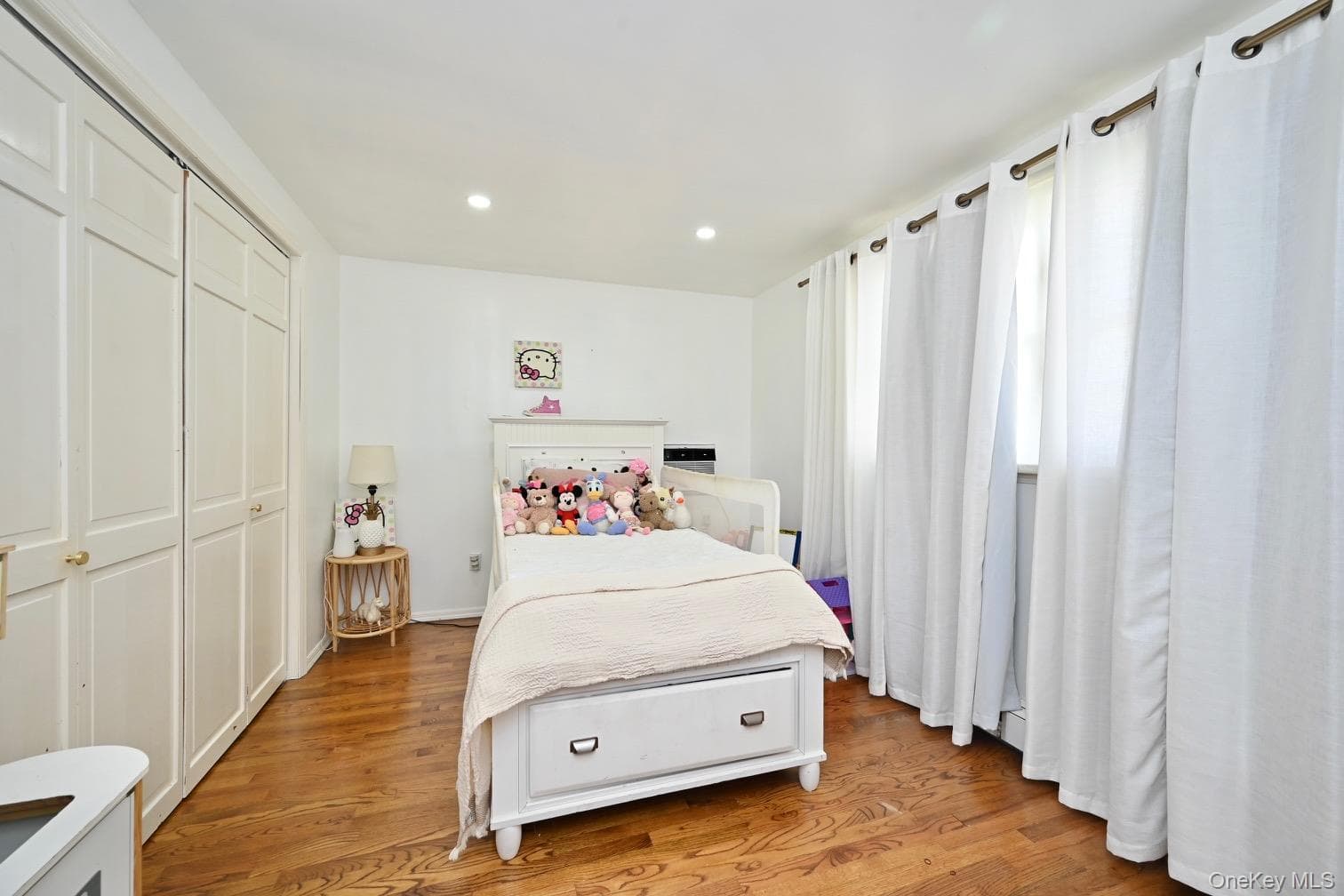 371 N Iowa Avenue thumbnail 17