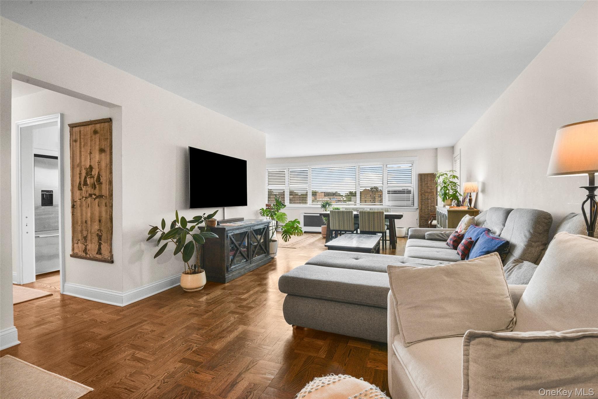 2 Washington Square Unit: 5G thumbnail 5
