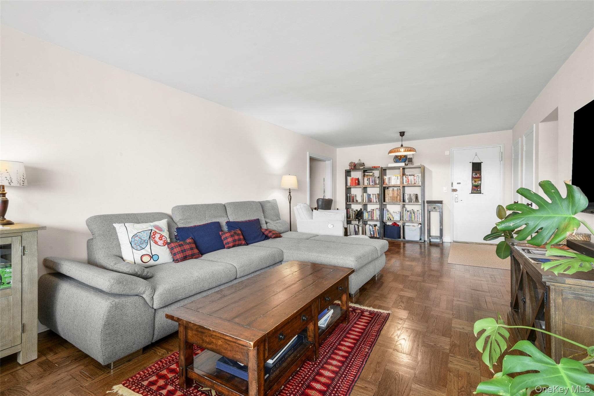 2 Washington Square Unit: 5G thumbnail 6