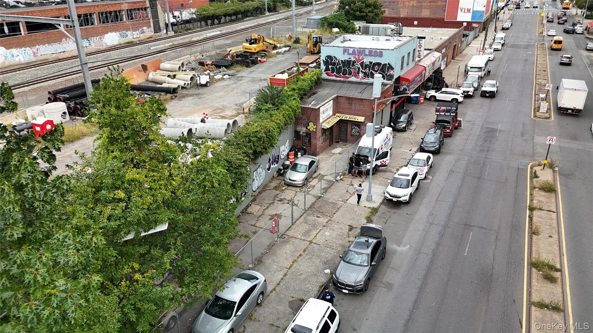 2175 E Tremont Avenue thumbnail 6