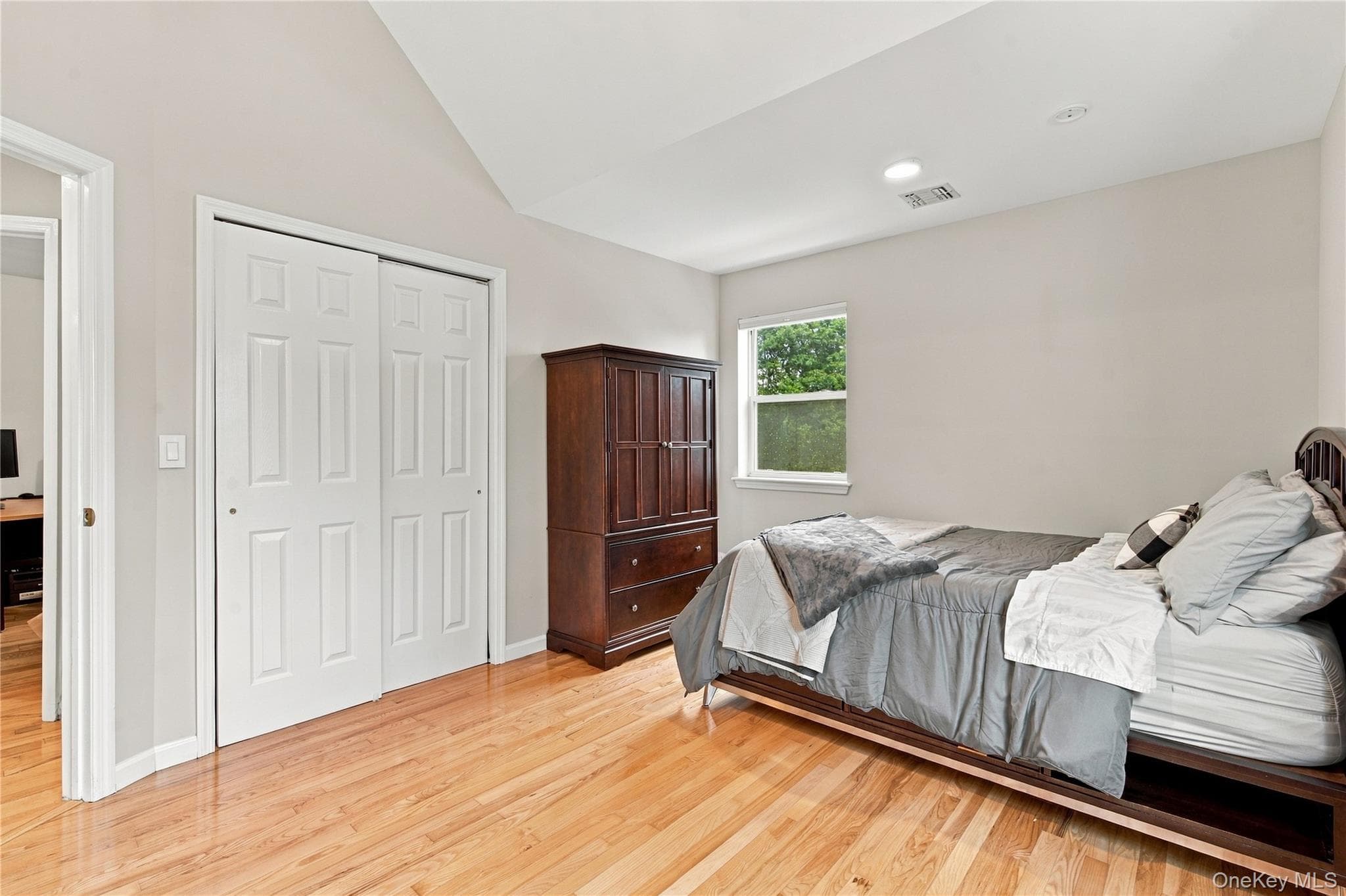 5 Aspatuck Court thumbnail 24