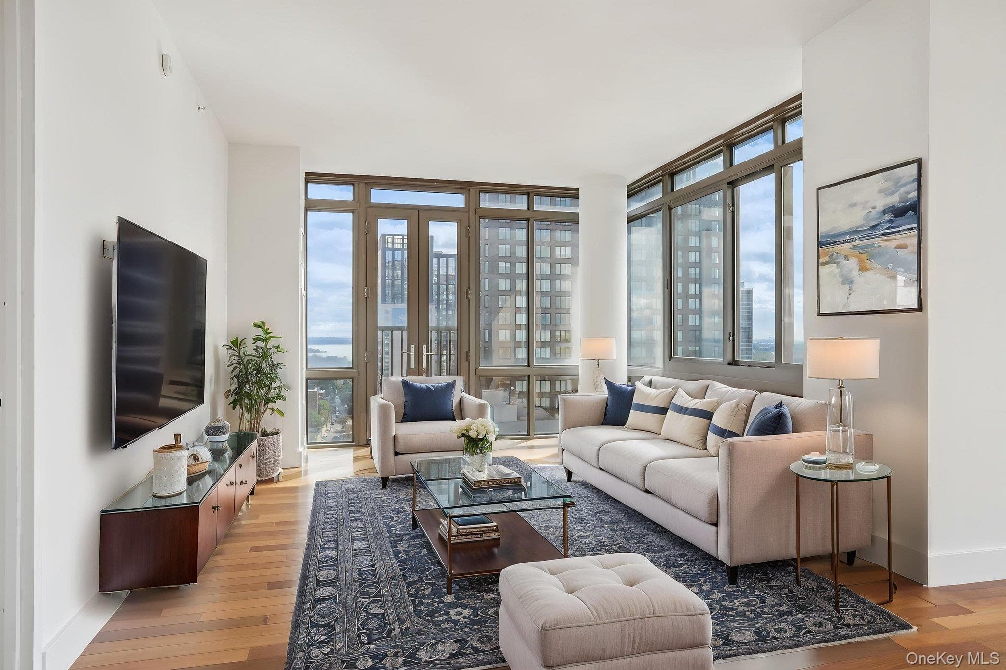 175 Huguenot Street Unit: 2006, New Rochelle