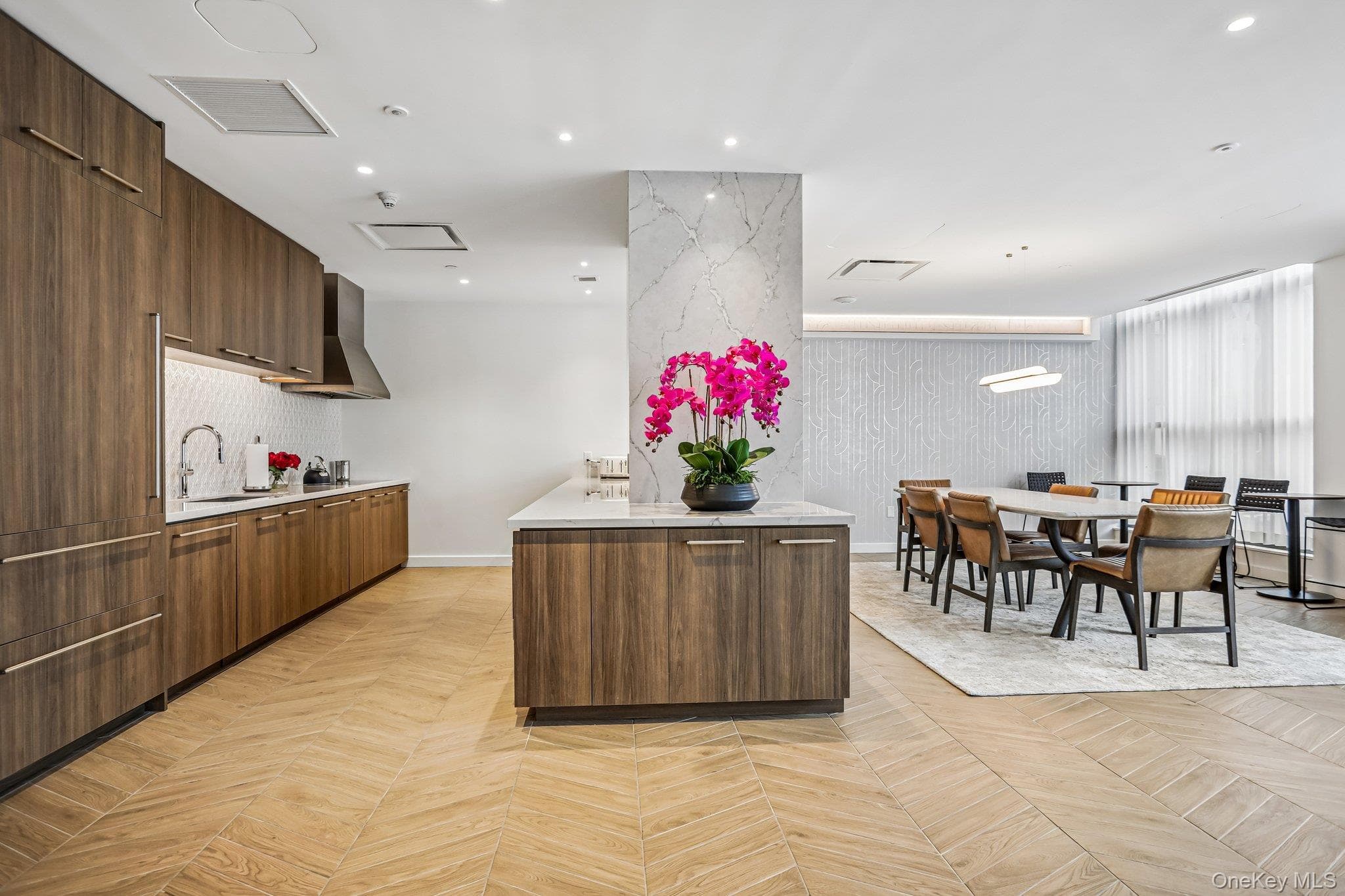 175 Huguenot Street Unit: 2006 thumbnail 28