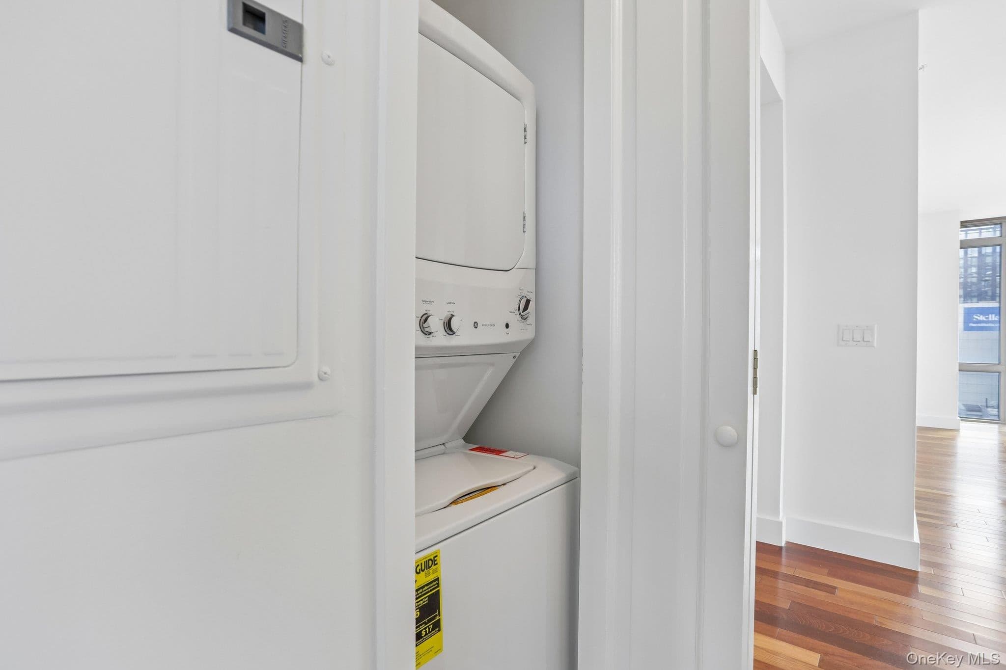 175 Huguenot Street Unit: 2006 thumbnail 16