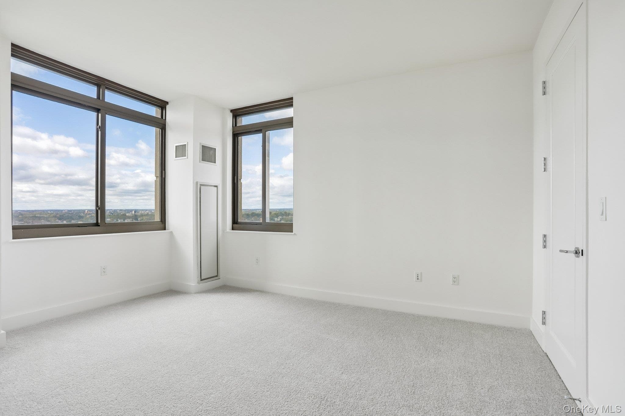 175 Huguenot Street Unit: 2006 thumbnail 18