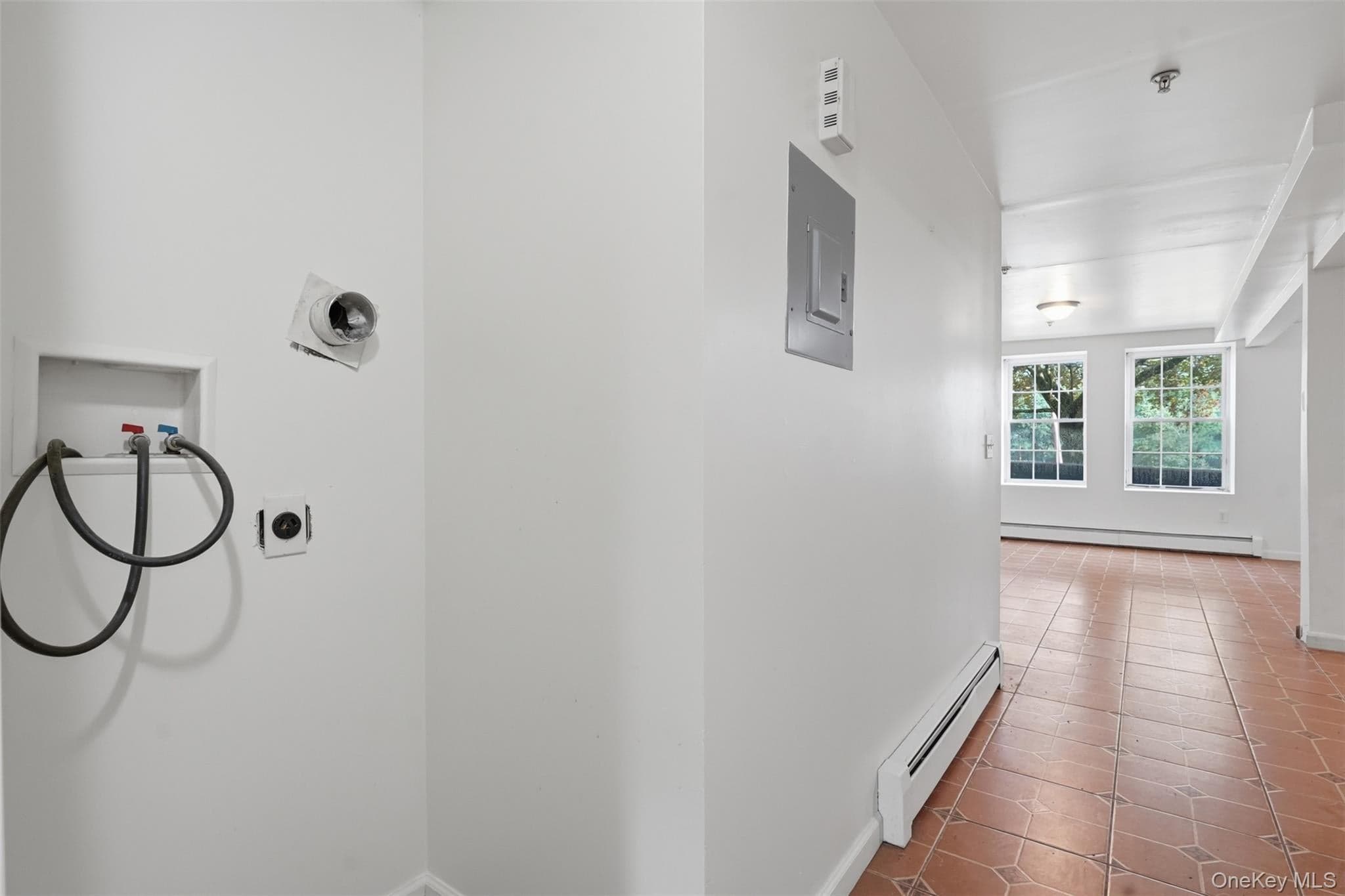 10 Eastman Terrace thumbnail 39