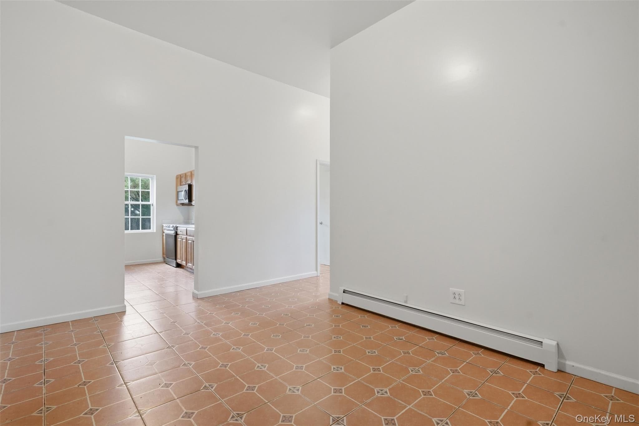 10 Eastman Terrace thumbnail 16