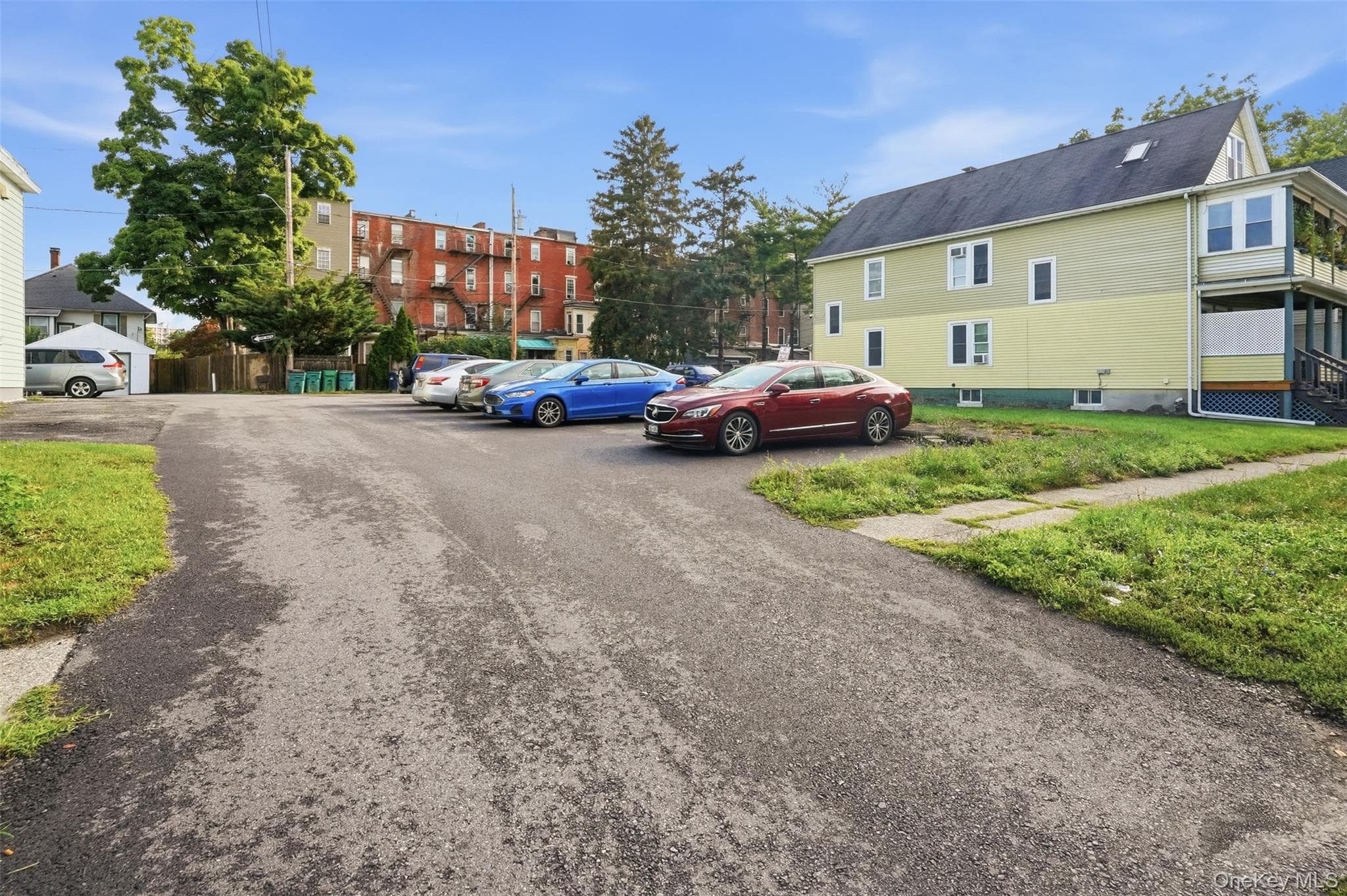 10 Eastman Terrace thumbnail 6