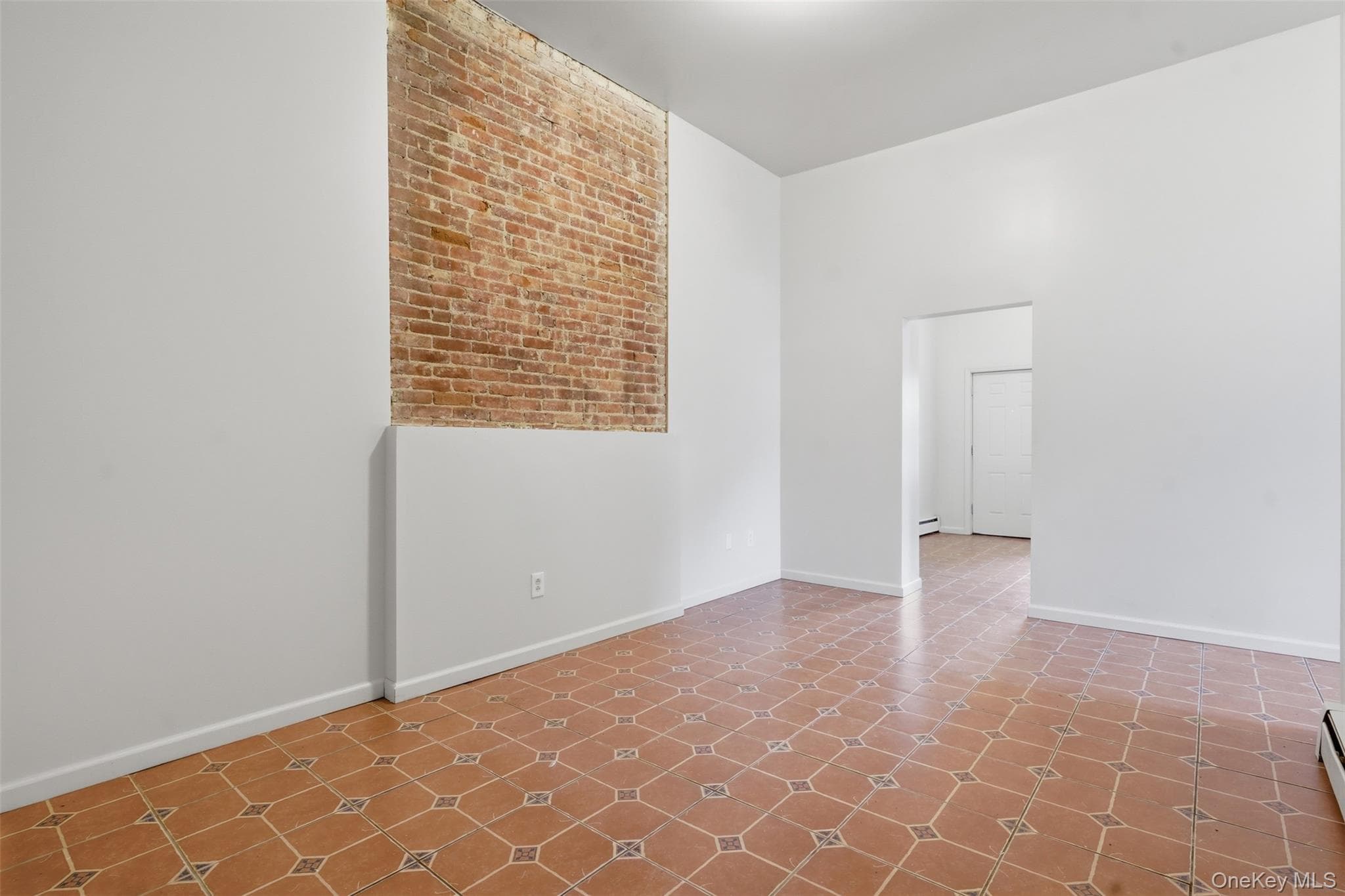 10 Eastman Terrace thumbnail 19