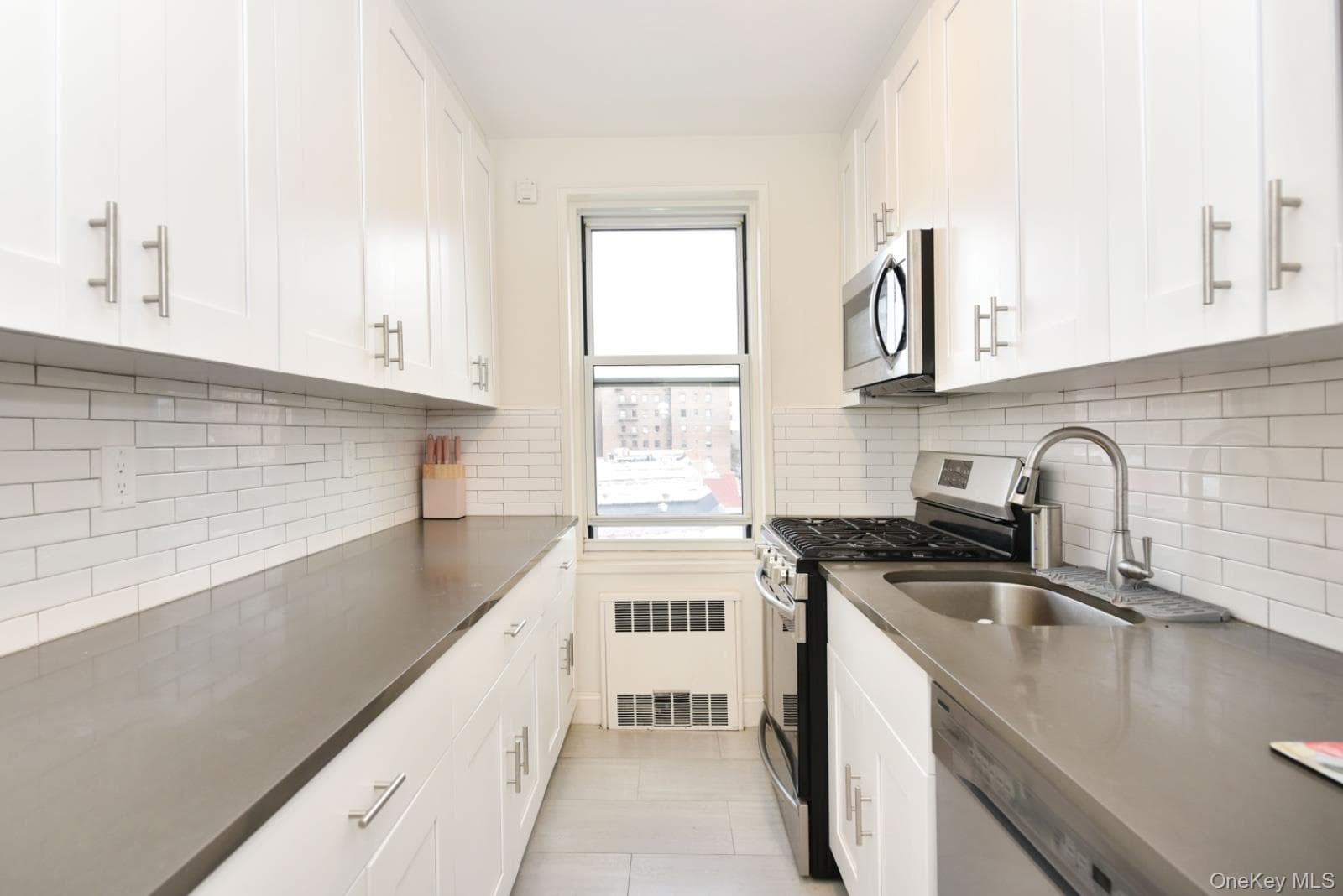 64-11 99 Street Unit: 418 thumbnail 6