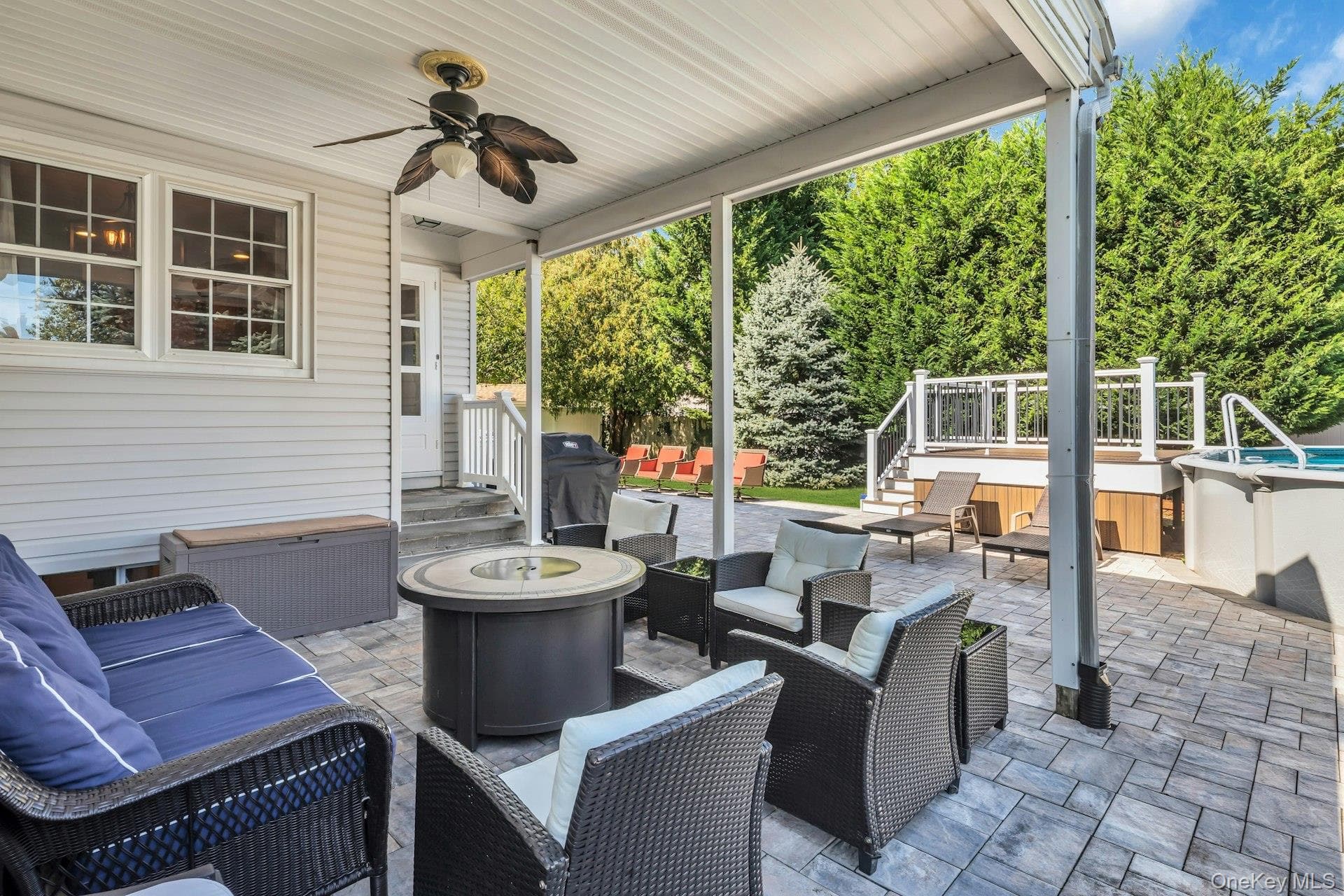 153 N Hickory Street thumbnail 23