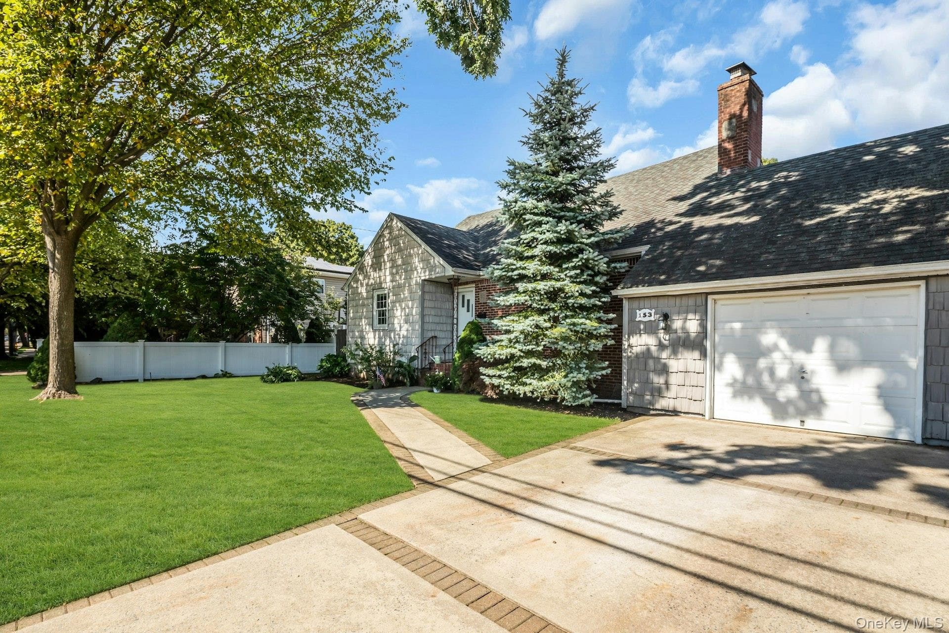 153 N Hickory Street thumbnail 43