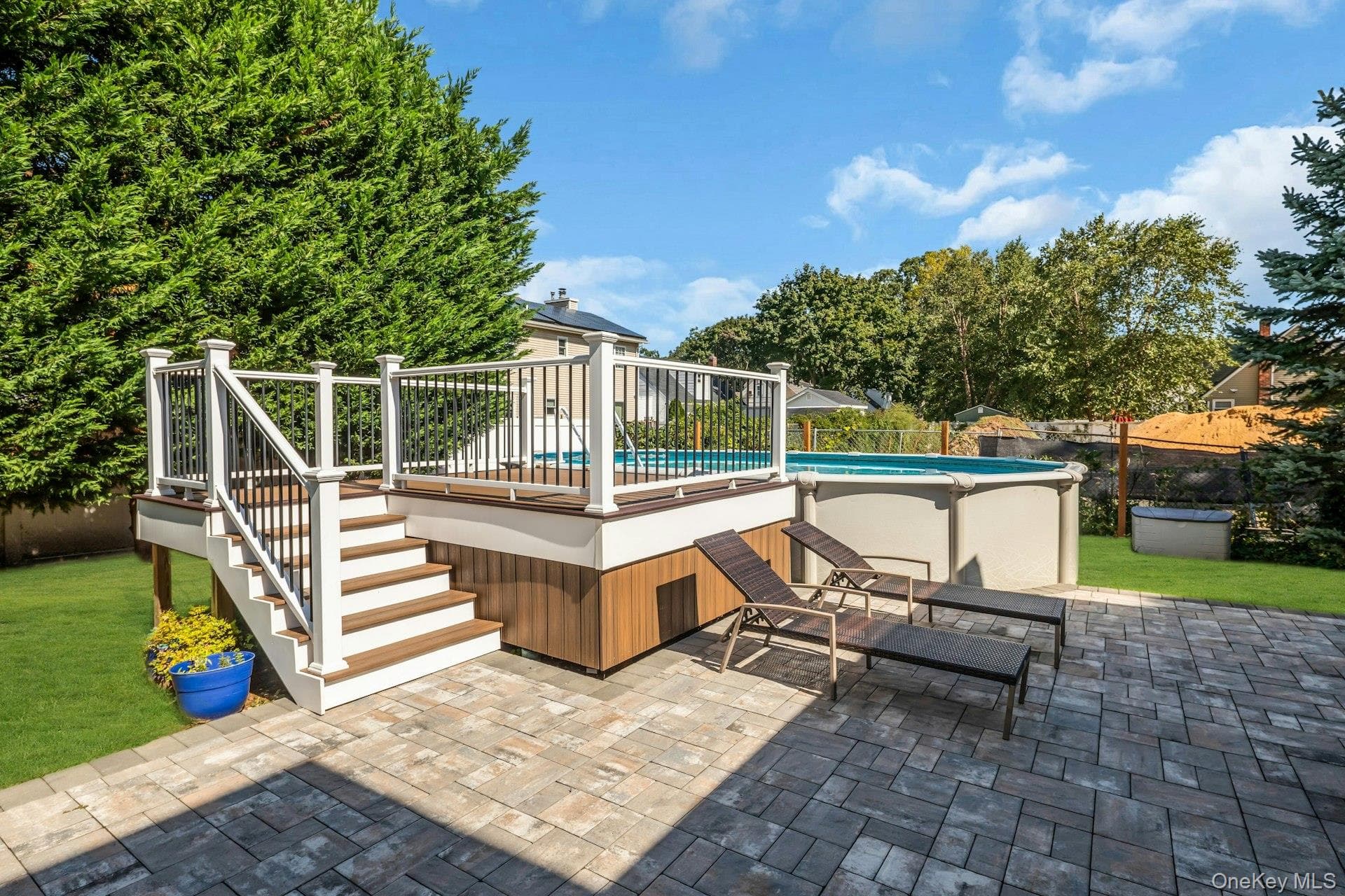 153 N Hickory Street thumbnail 25