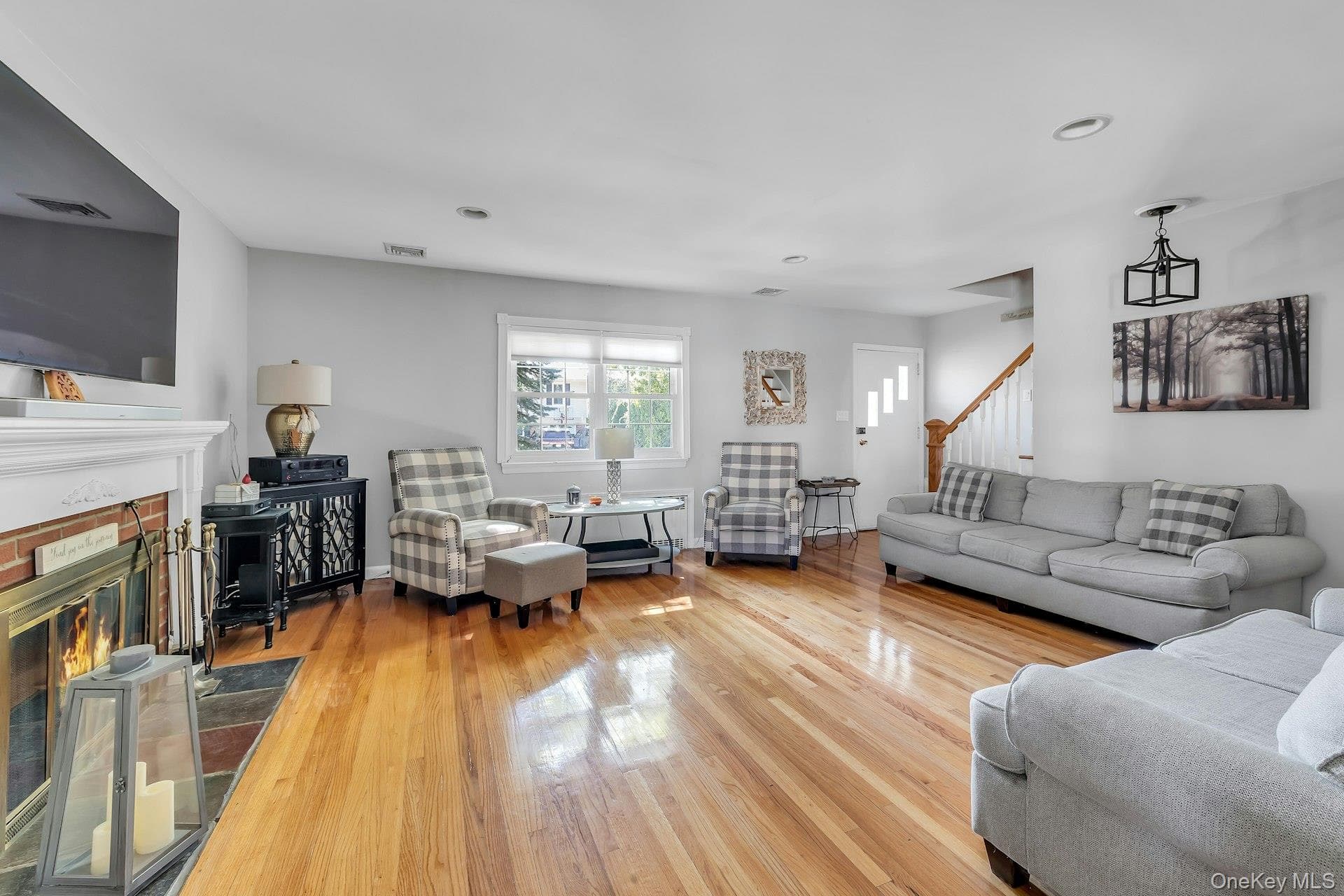153 N Hickory Street thumbnail 5