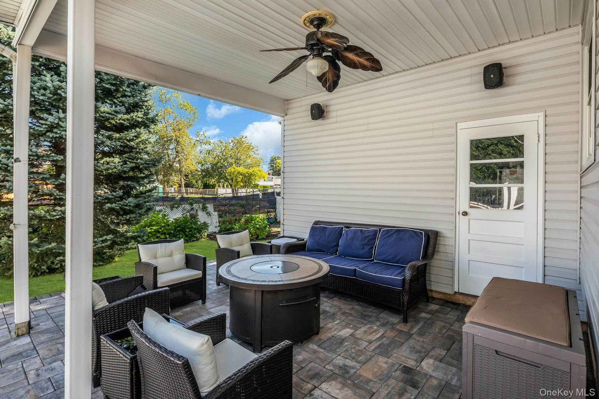 153 N Hickory Street thumbnail 22