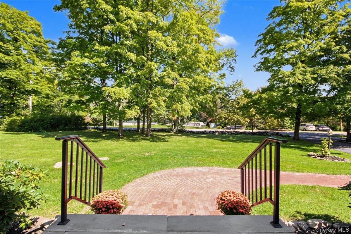 304 Cedar Hill Road thumbnail 12