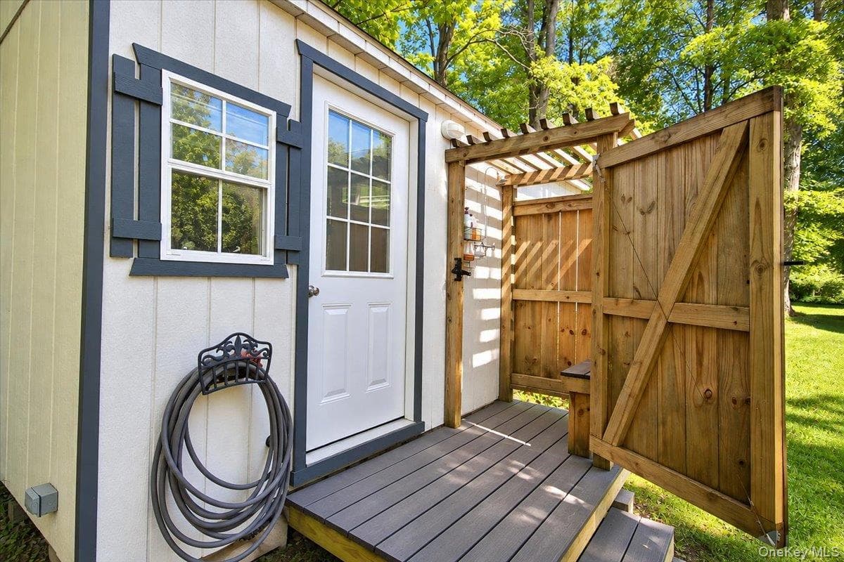 304 Cedar Hill Road thumbnail 43