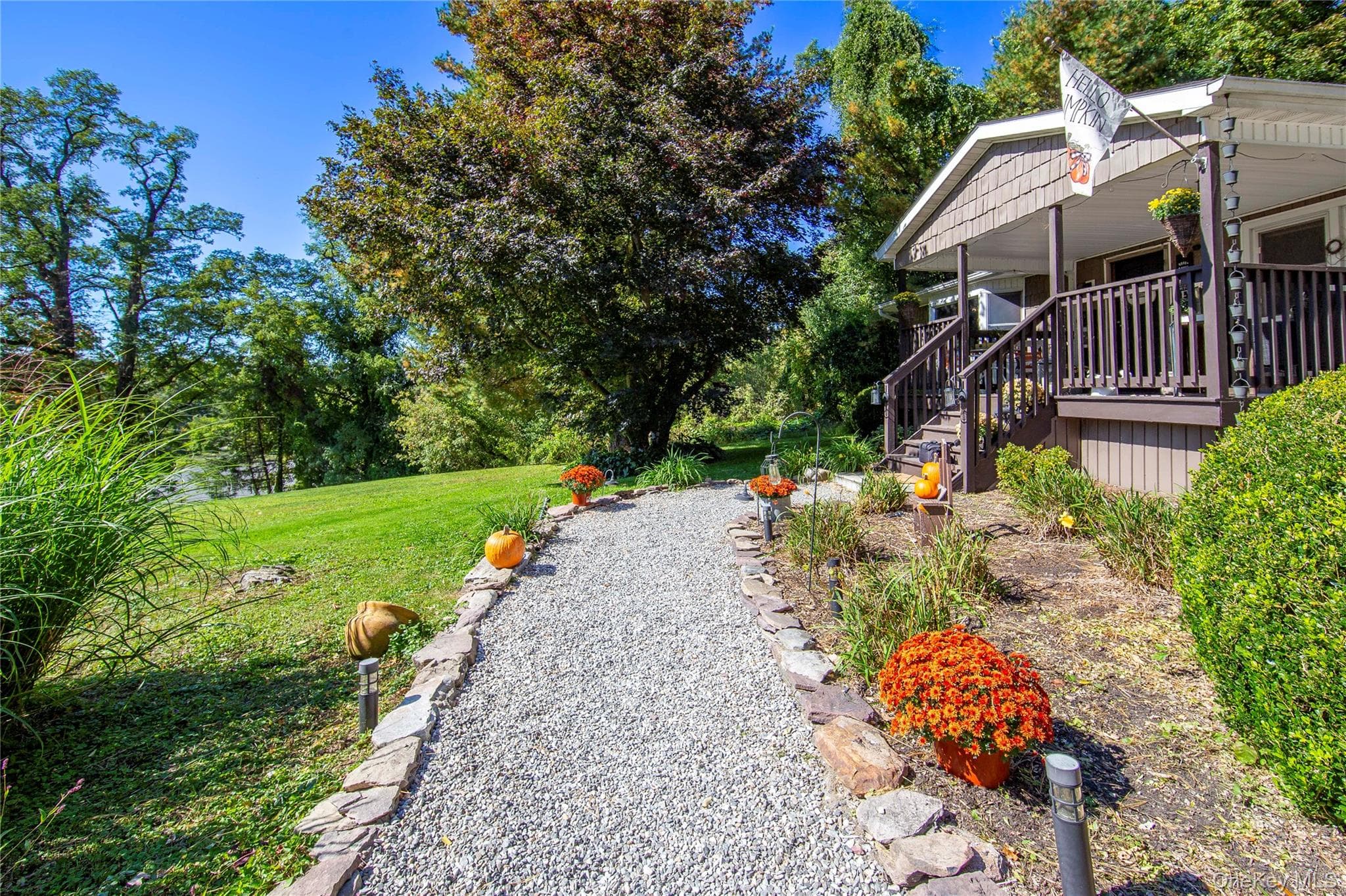 39 Birch Hill Road thumbnail 36