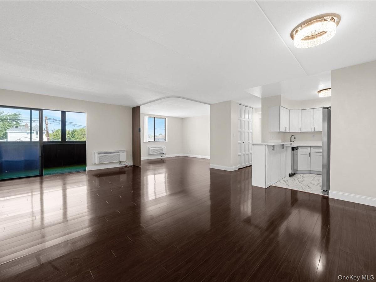31 Casino Street Unit: 3J thumbnail 2