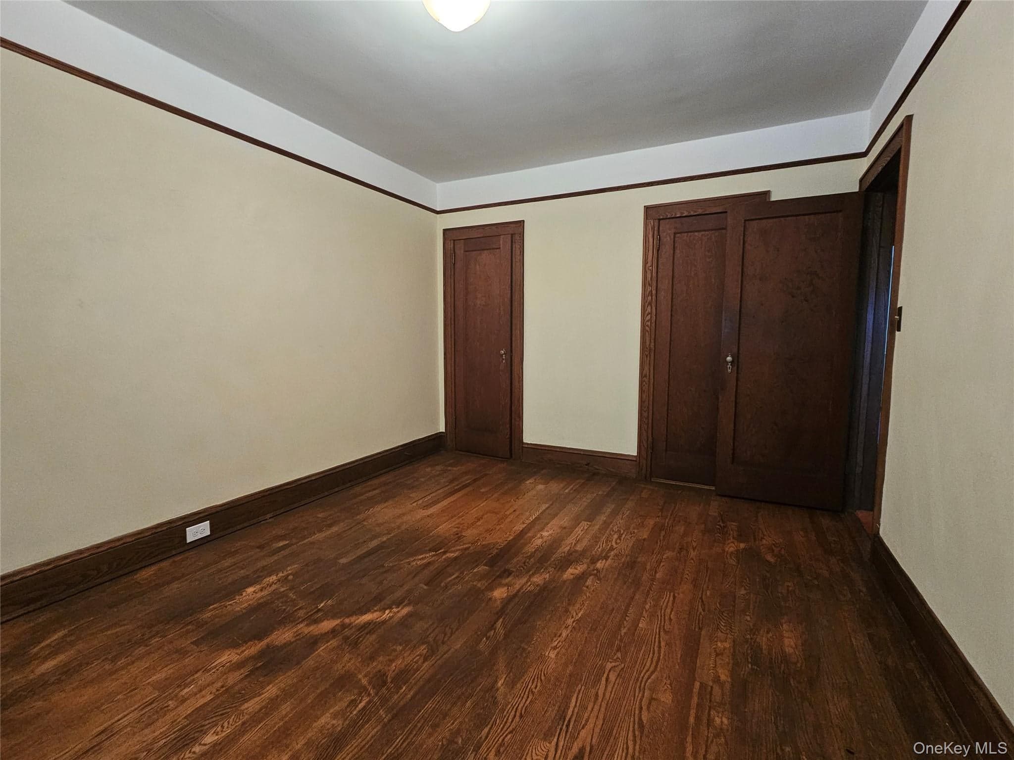8121 77th Avenue thumbnail 11