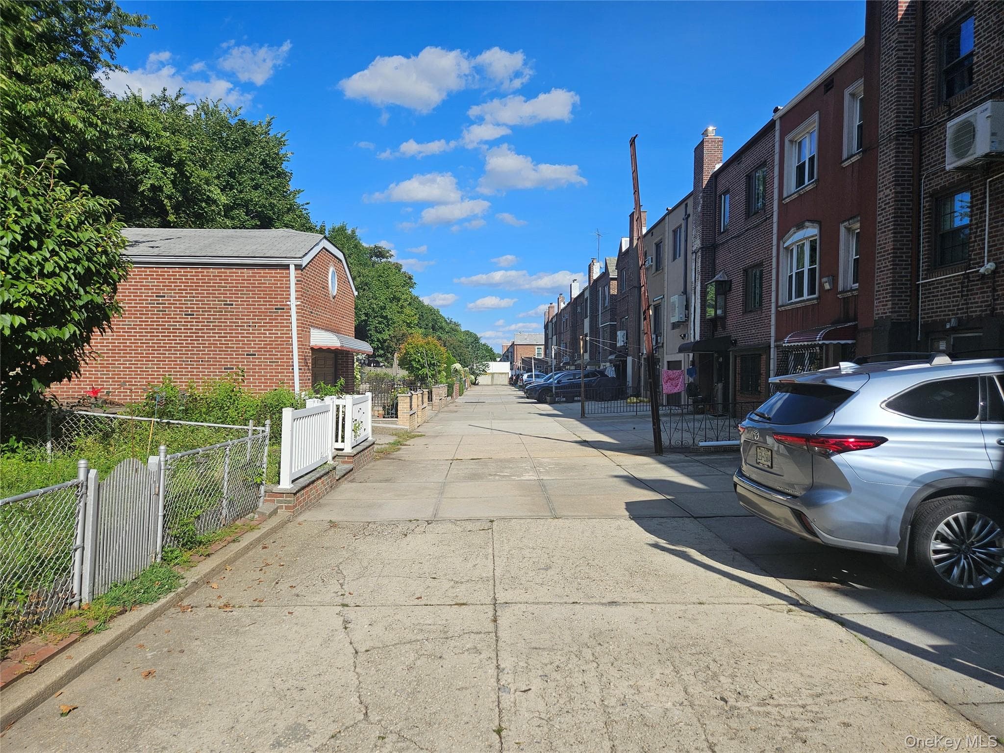 8121 77th Avenue thumbnail 16