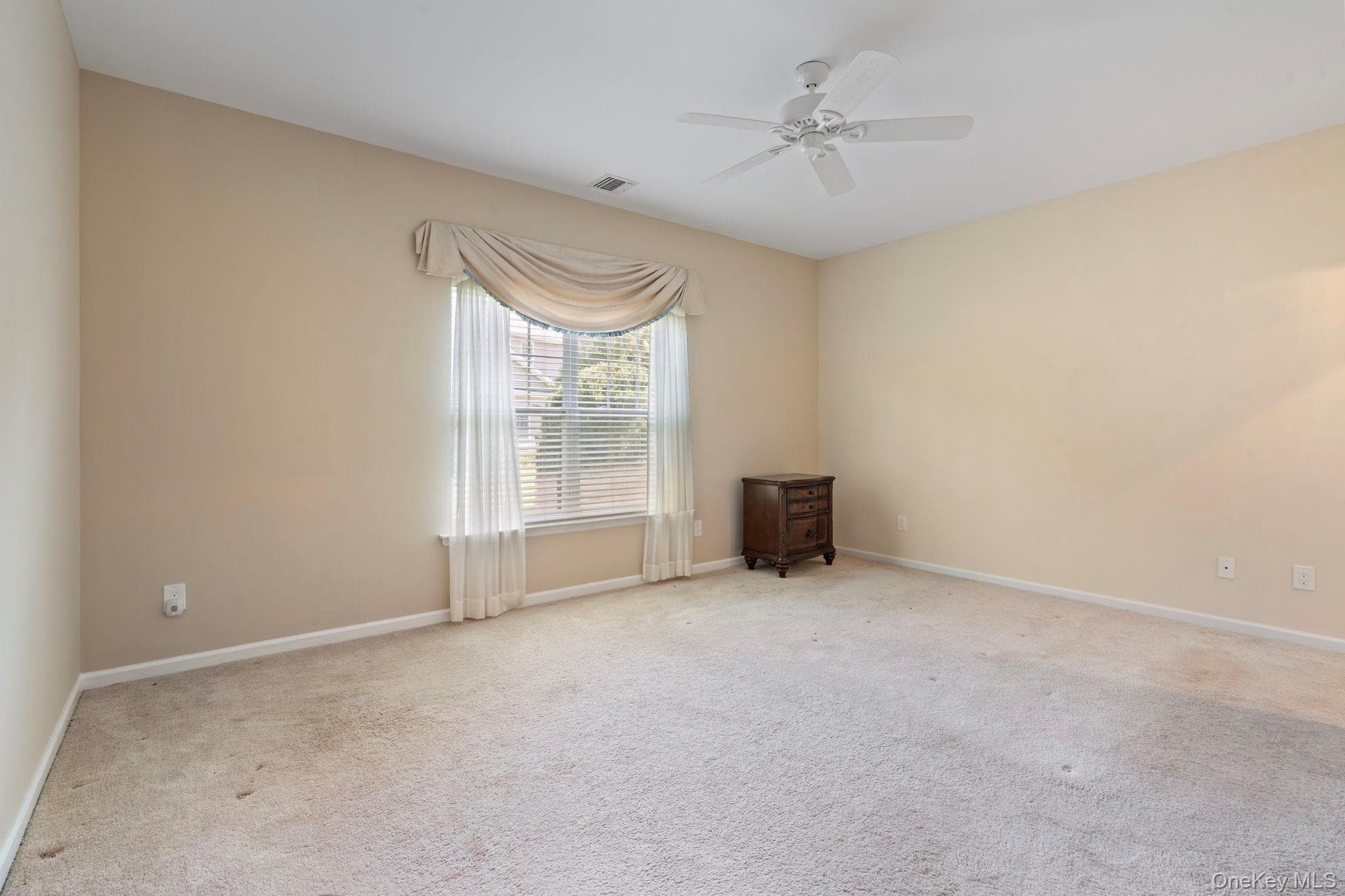156 Stoneleigh Drive thumbnail 16