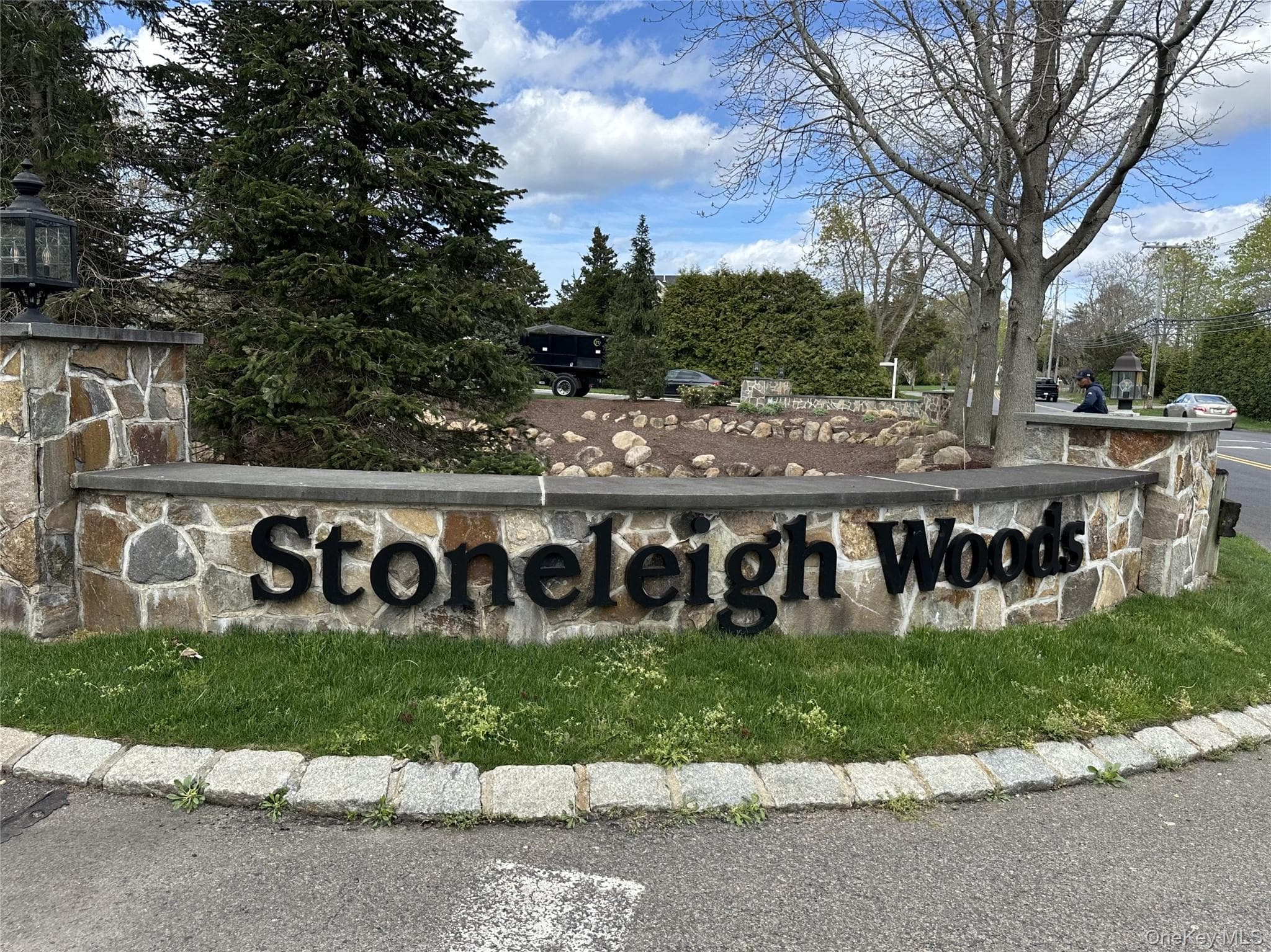 156 Stoneleigh Drive thumbnail 46
