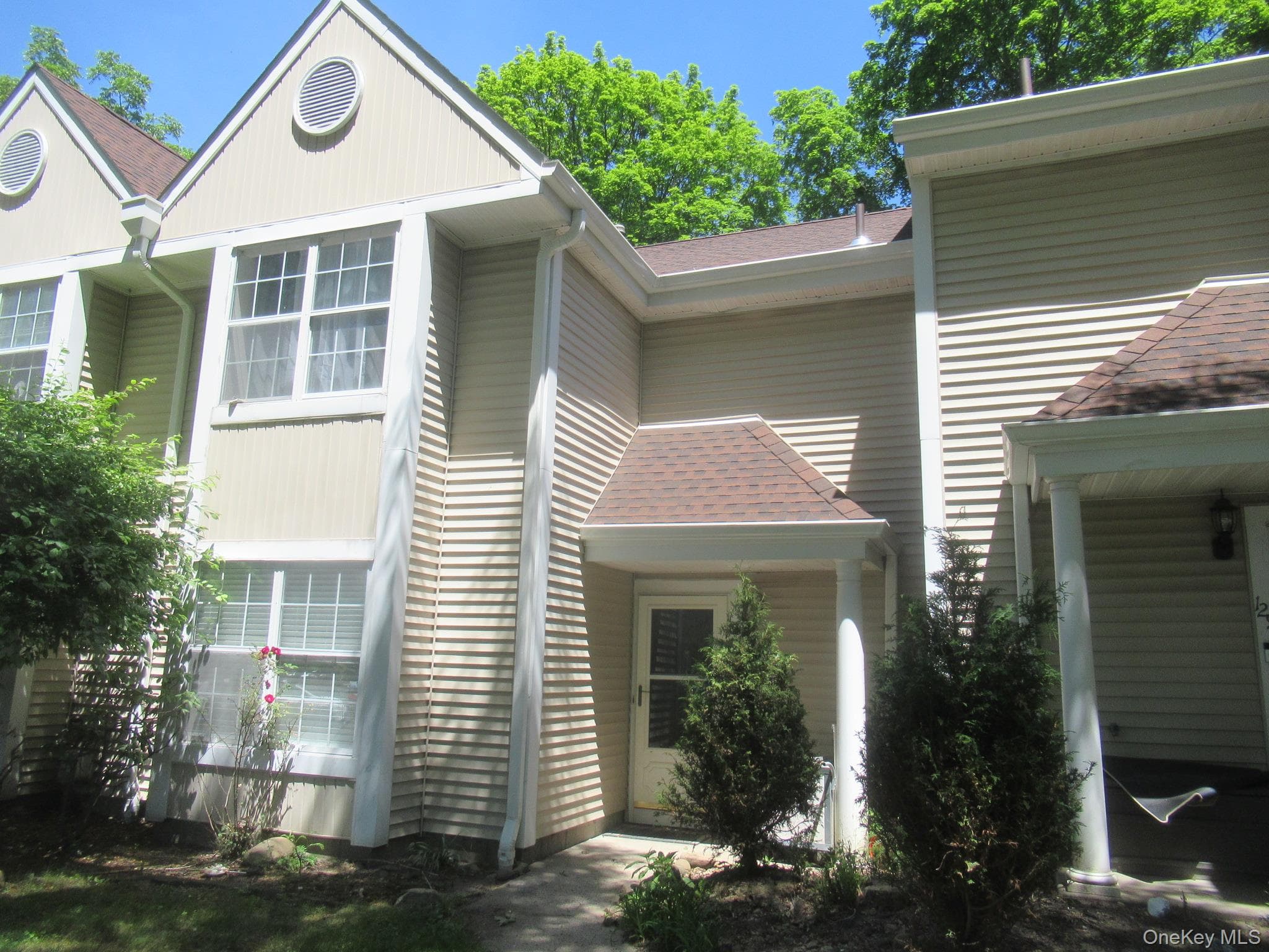 127 Creekside Circle thumbnail 3