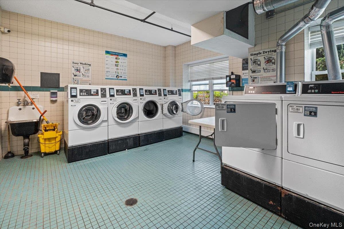 221 Beach 80th Street Unit: 1G thumbnail 16